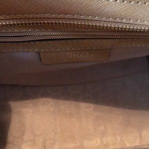 Michael Kors pocketbook